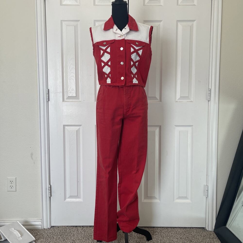 Cheyenne Outfitters By Circle T Set, Vest Size Small, Pants Size 16